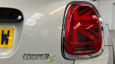 MINI Hatchback 135kW Cooper S Level 2 33kWh 3dr Auto Electric Hatchback